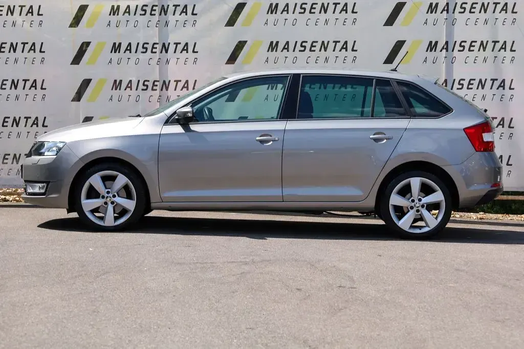 Gebraucht Skoda Rapid Joy 110 PS (80 kW) 2016 Beige Kleinwagen