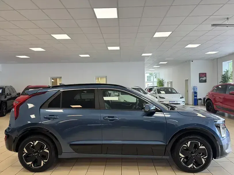 Gebraucht Kia e-Niro Inspiration 150 kW (204 PS) 2024 Blau SUV