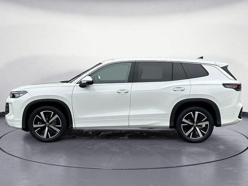 Neu VW Tayron Elegance 150 PS (110 kW) 2025 Pure white SUV