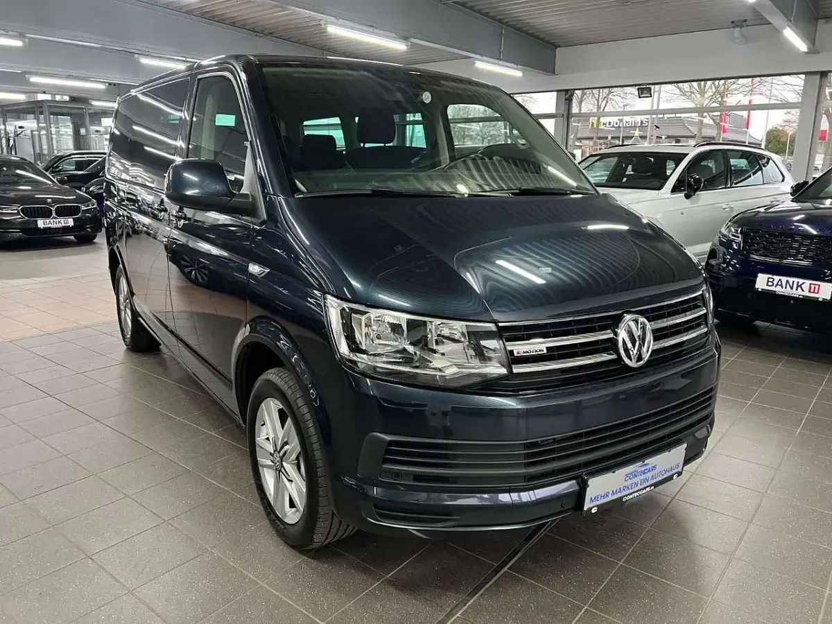 Gebraucht VW Multivan Comfortline 199 PS (146 kW) 2019 Blau Van / Kleinbus