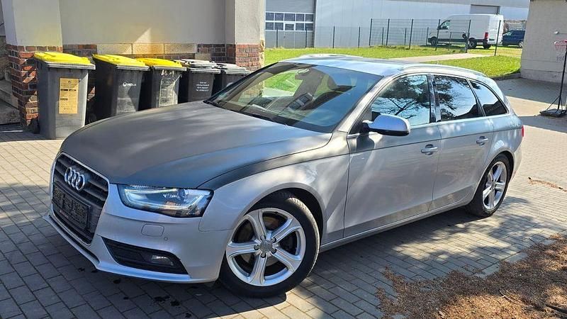 Gebraucht Audi A4 Ambition 150 PS (110 kW) 2014 Silber Kombi