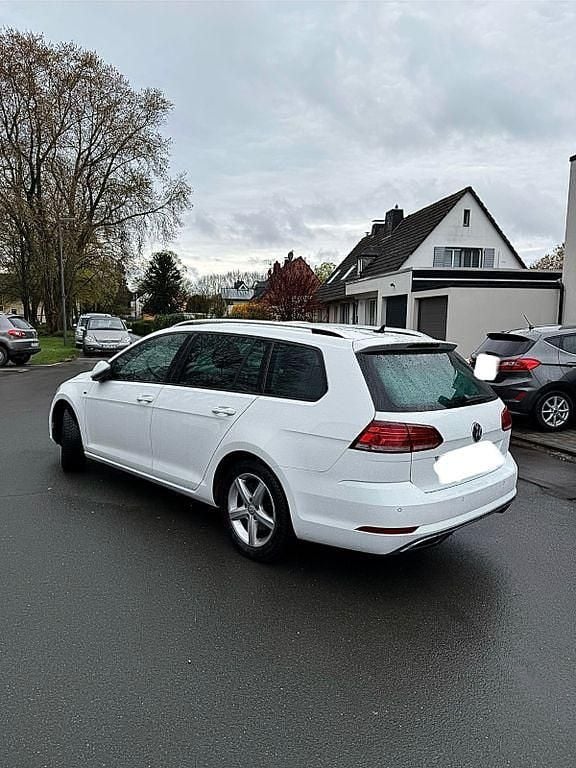 Gebraucht VW Golf VII Join 116 PS (85 kW) 2018 Weiß Kombi