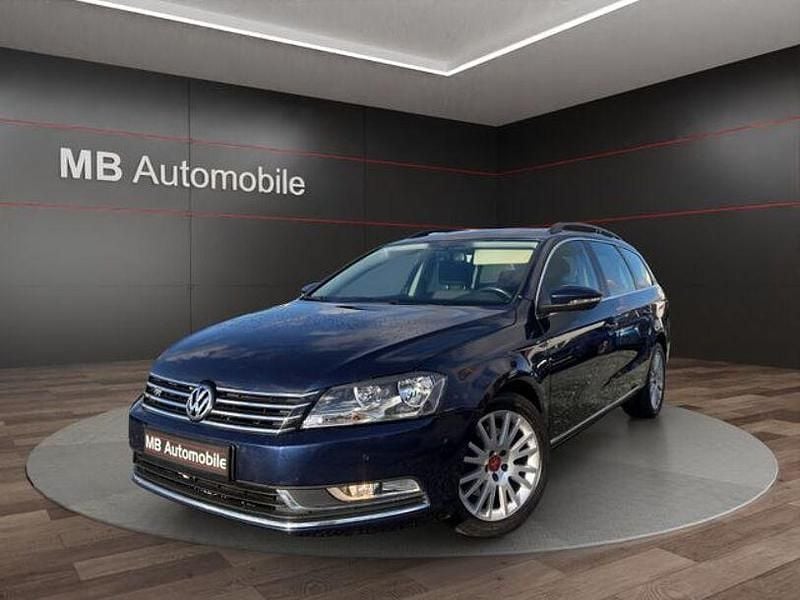 Night blue Gebraucht 2011 VW Passat Kombi | 4.990 € (Superpreis) - Bild 1/4