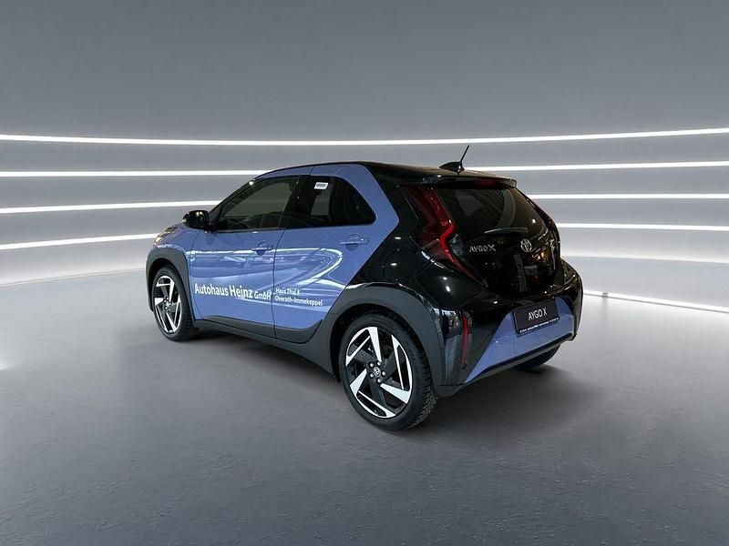 Gebraucht Toyota Aygo X 116 PS (85 kW) 2026 Violett SUV