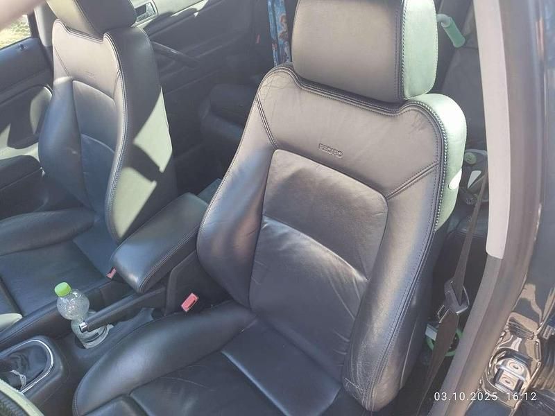 Gebraucht 2004 VW Passat Limousine | 4.900 € (Teuer) - Bild 1/4