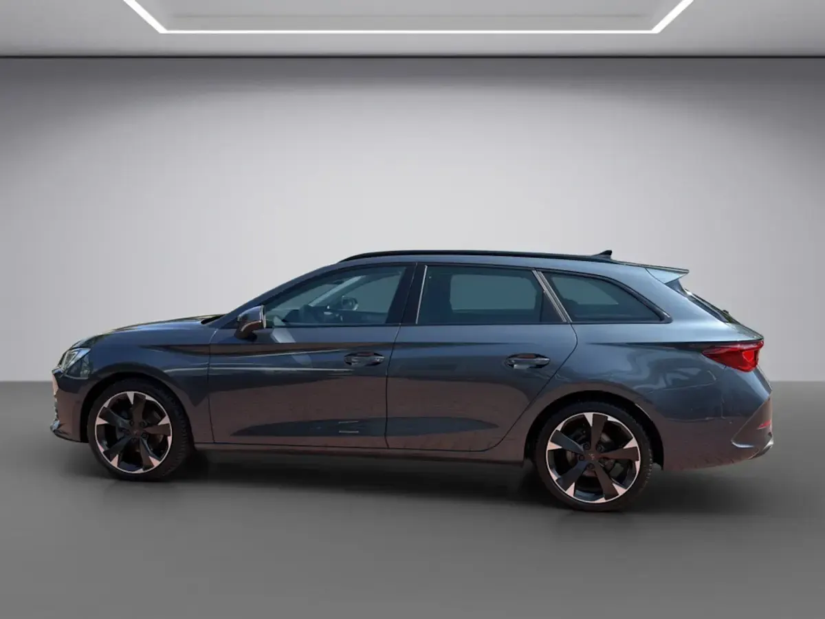 Gebraucht Cupra Leon 150 PS (110 kW) 2024 Grau Limousine