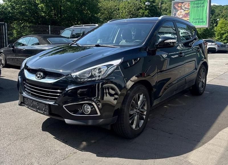Schwarz Gebraucht 2015 Hyundai ix35 SUV | 8.999 € (Superpreis) - Bild 1/4