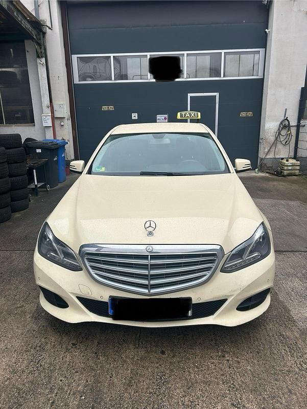 Gebraucht Mercedes E200 136 PS (100 kW) 2015 Limousine