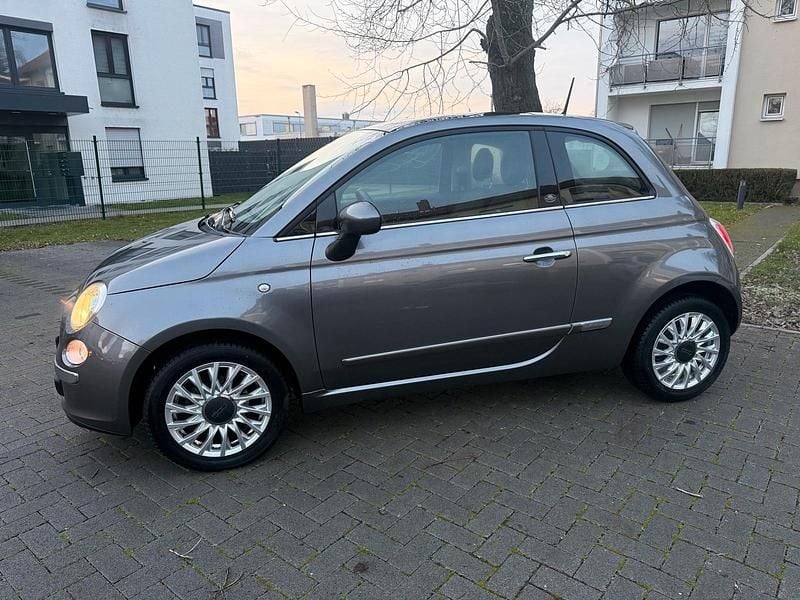 Grau Gebraucht 2015 Fiat 500 Lounge Kleinwagen | 7.999 € (Guter Preis) - Bild 1/4