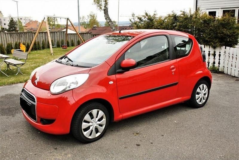 Rot Gebraucht 2010 Citroën C1 Advance Kleinwagen | 800 € (Superpreis) - Bild 1/1