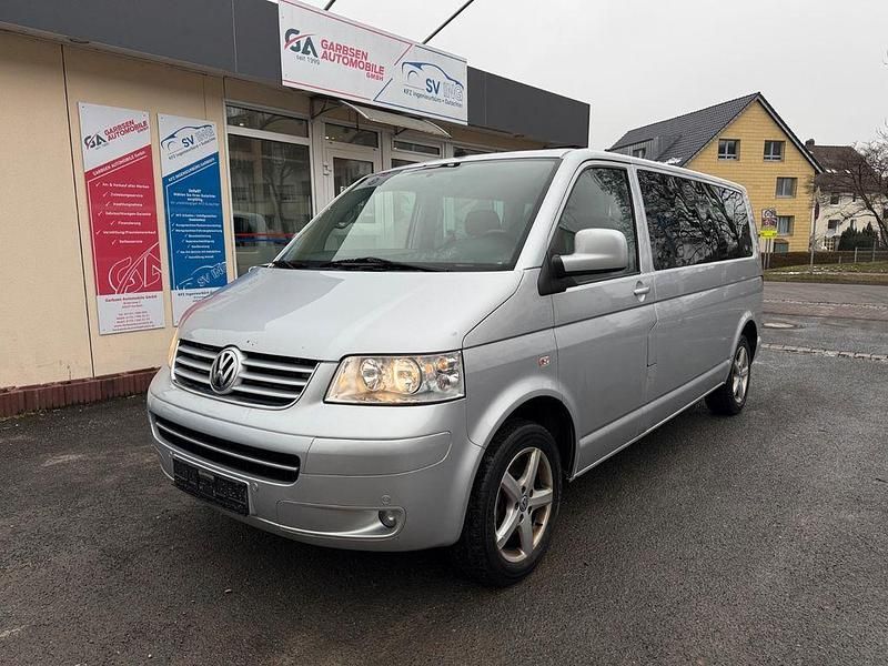 Silber Gebraucht 2009 VW Caravelle Comfortline Van / Kleinbus | 10.950 € (Guter Preis) - Bild 1/4