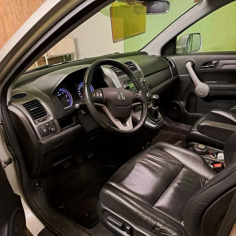 Gebraucht Honda CR-V 140 PS (102 kW) 2007 Silber SUV