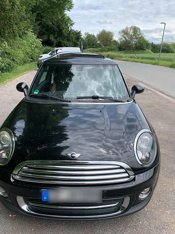 Schwarz Gebraucht 2011 Mini Cooper Kleinwagen | 5.350 € (Fairer Preis) - Bild 1/4