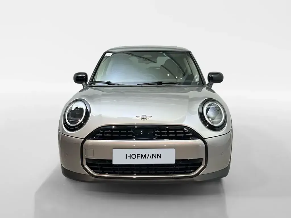 Używany Mini Cooper Classic 156 KM (114 kW) 2024 Szary Hatchback