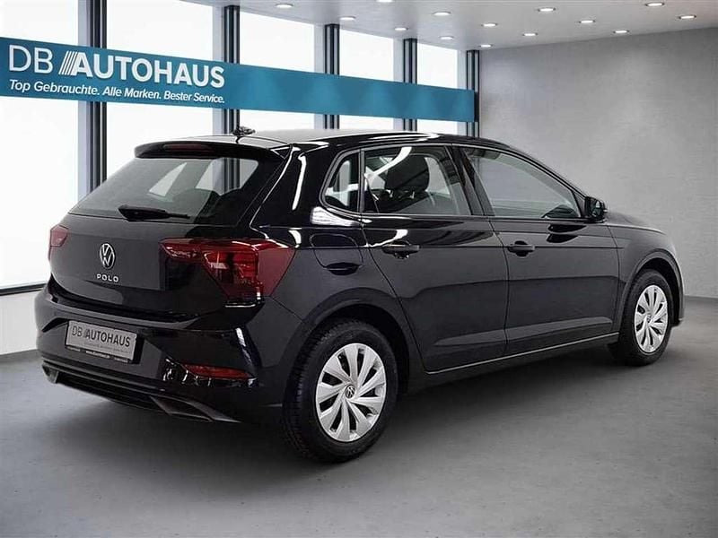 Gebraucht VW Polo Life 95 PS (69 kW) 2023 Schwarz Kleinwagen