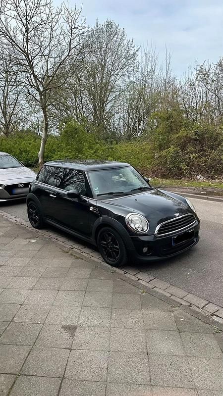 Gebraucht Mini Cooper 98 PS (72 kW) 2010 Schwarz Kleinwagen
