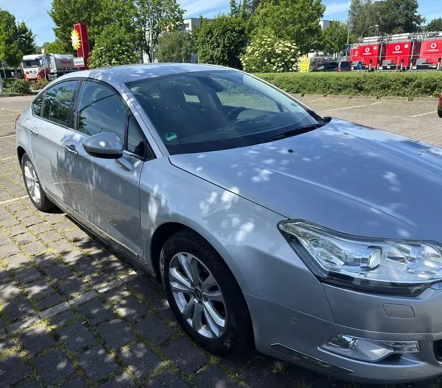 Gebraucht Citroën C5 SELECTION 163 PS (119 kW) 2012 Silber Limousine