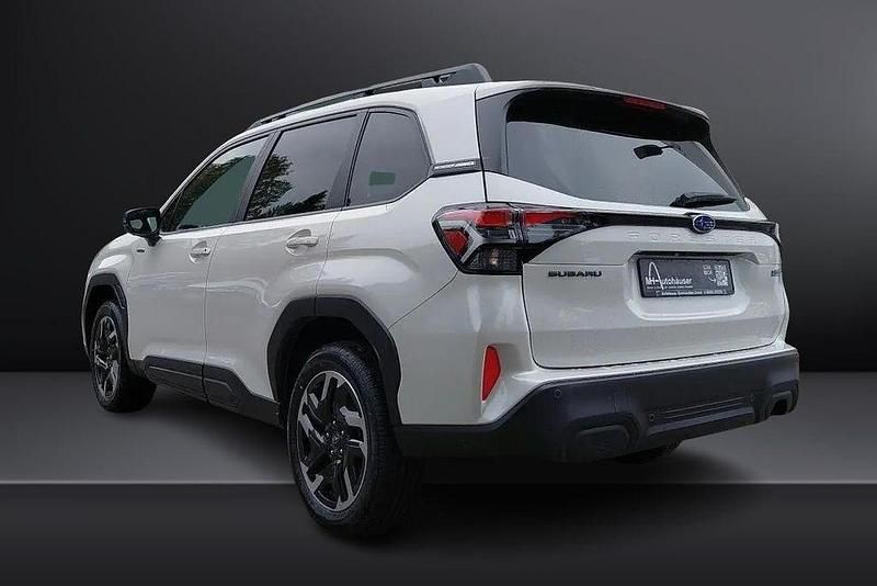 Neu Subaru Forester Active 136 PS (100 kW) 2025 River rock pearl SUV