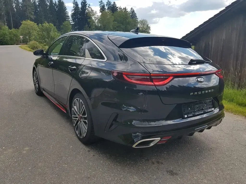 Gebraucht Kia ProCeed 204 PS (150 kW) 2019 Schwarz Kombi