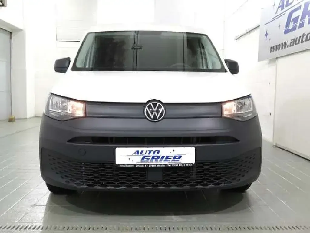 Gebraucht VW Caddy Maxi 102 PS (75 kW) 2023 Candyweiß Van / Kleinbus