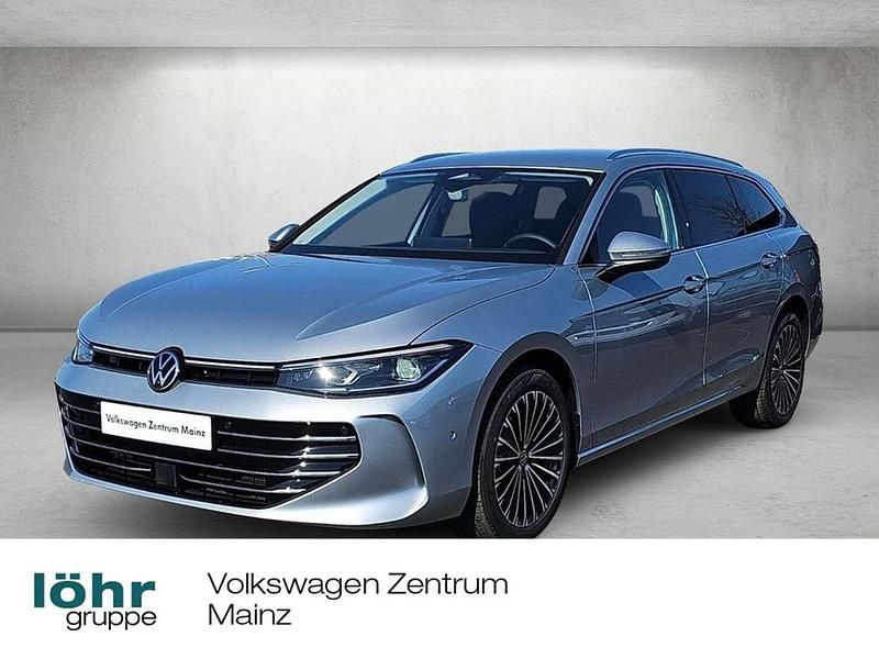Oyster silver metallic Neu 2025 VW Passat Elegance Kombi | 49.850 € (Fairer Preis) - Bild 1/4