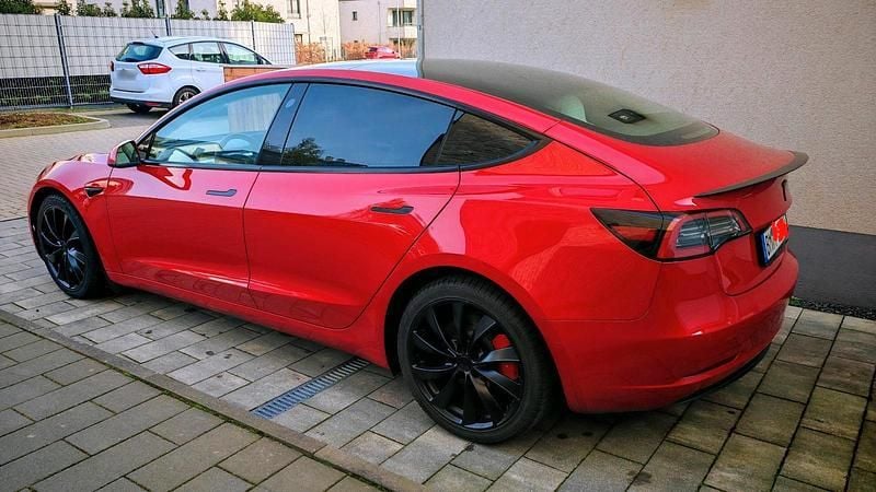 Gebraucht Tesla Model 3 Performance 377 kW (513 PS) 2021 Rot Limousine