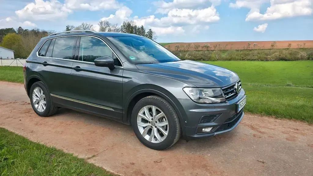 Gebraucht VW Tiguan Comfortline 150 PS (110 kW) 2018 Grau SUV