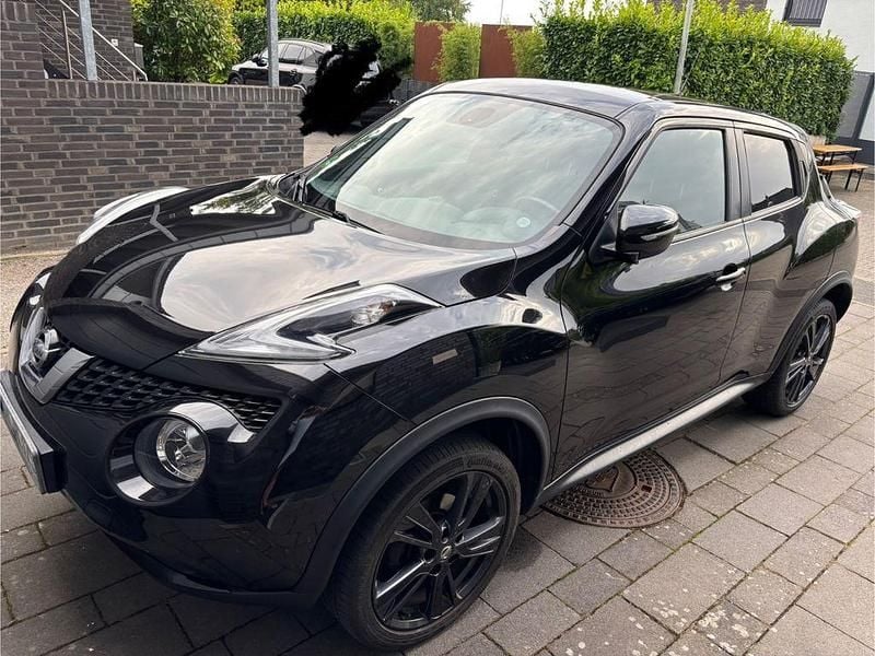 Schwarz Gebraucht 2016 Nissan Juke N-Connecta SUV | 9.499 € (Fairer Preis) - Bild 1/4