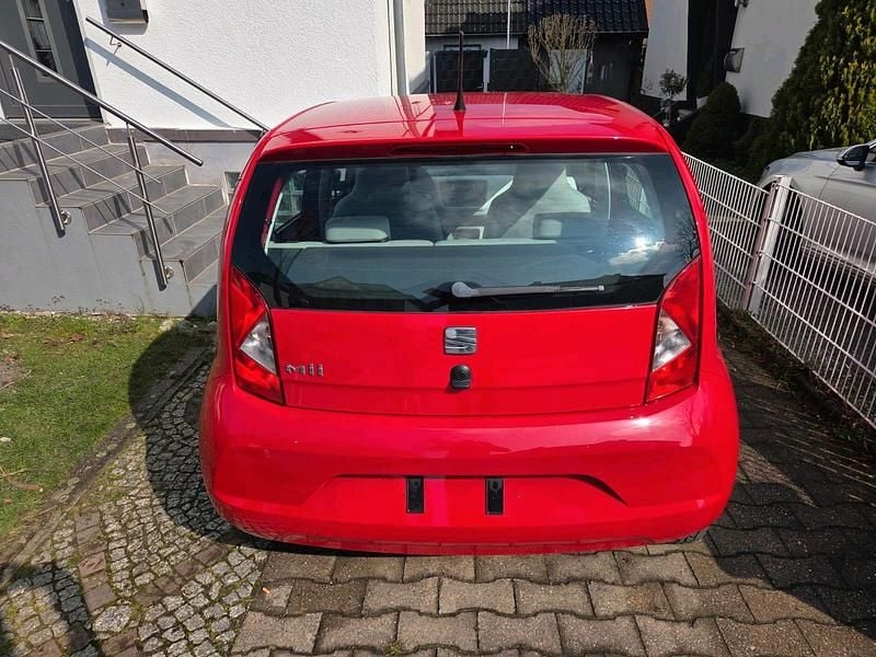 Gebraucht Seat Mii Style 75 PS (55 kW) 2014 Rot Kleinwagen