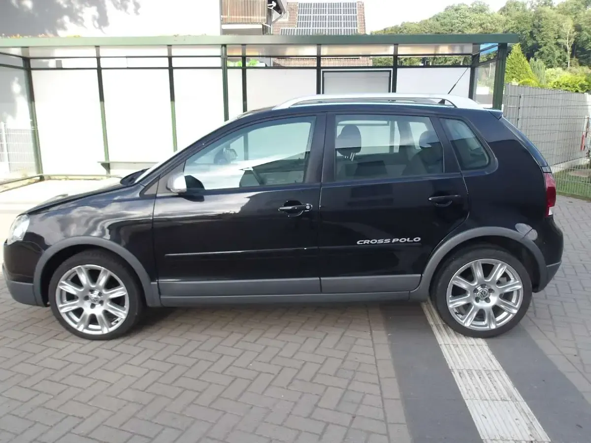 Używany VW Polo Cross 105 KM (77 kW) 2008 Czarny Hatchback