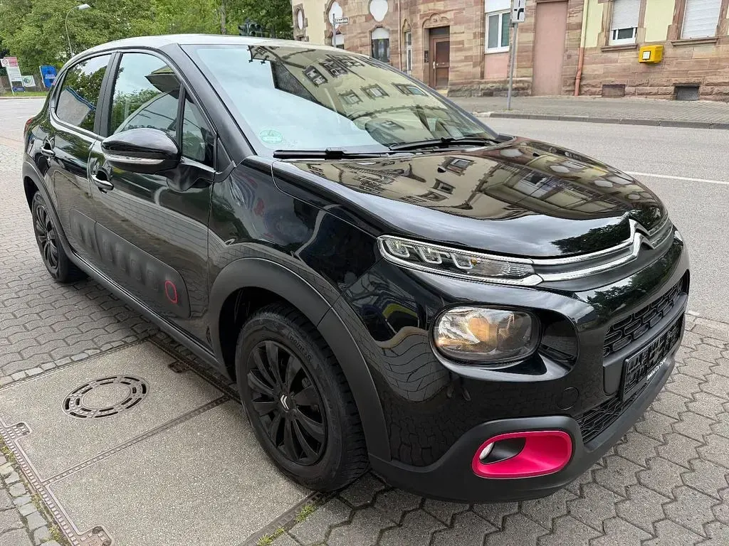 Gebraucht Citroën C3 110 PS (80 kW) 2018 Schwarz Kleinwagen