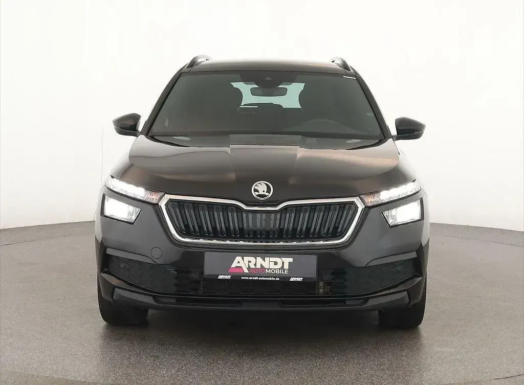 Gebraucht Skoda Kamiq Tour 110 PS (80 kW) 2023 Blackmagic perleffekt SUV