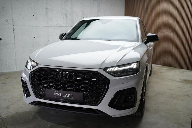 Gebraucht Audi Q5 Sportback S-Line 163 PS (119 kW) 2022 Gletscherweiß metallic SUV