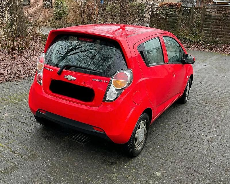 Gebraucht Chevrolet Spark 68 PS (50 kW) 2012 Rot Kleinwagen