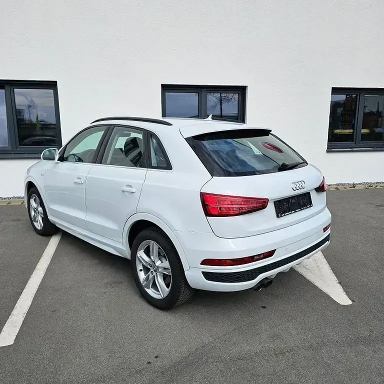 Gebraucht Audi Q3 S-Line 150 PS (110 kW) 2016 Weiß SUV