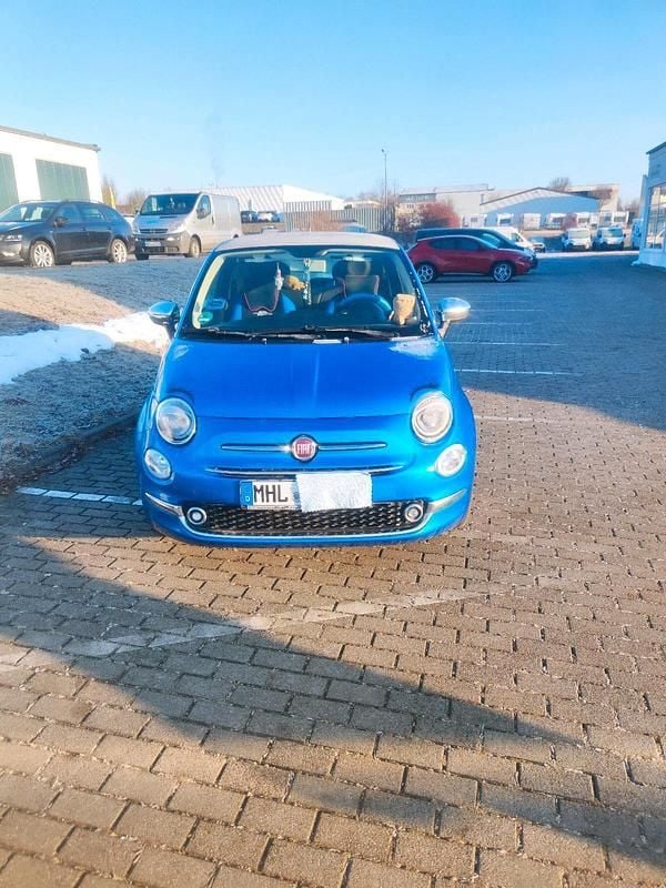 Blau Gebraucht 2018 Fiat 500 Lounge Kleinwagen | 5.600 € (Superpreis) - Bild 1/4