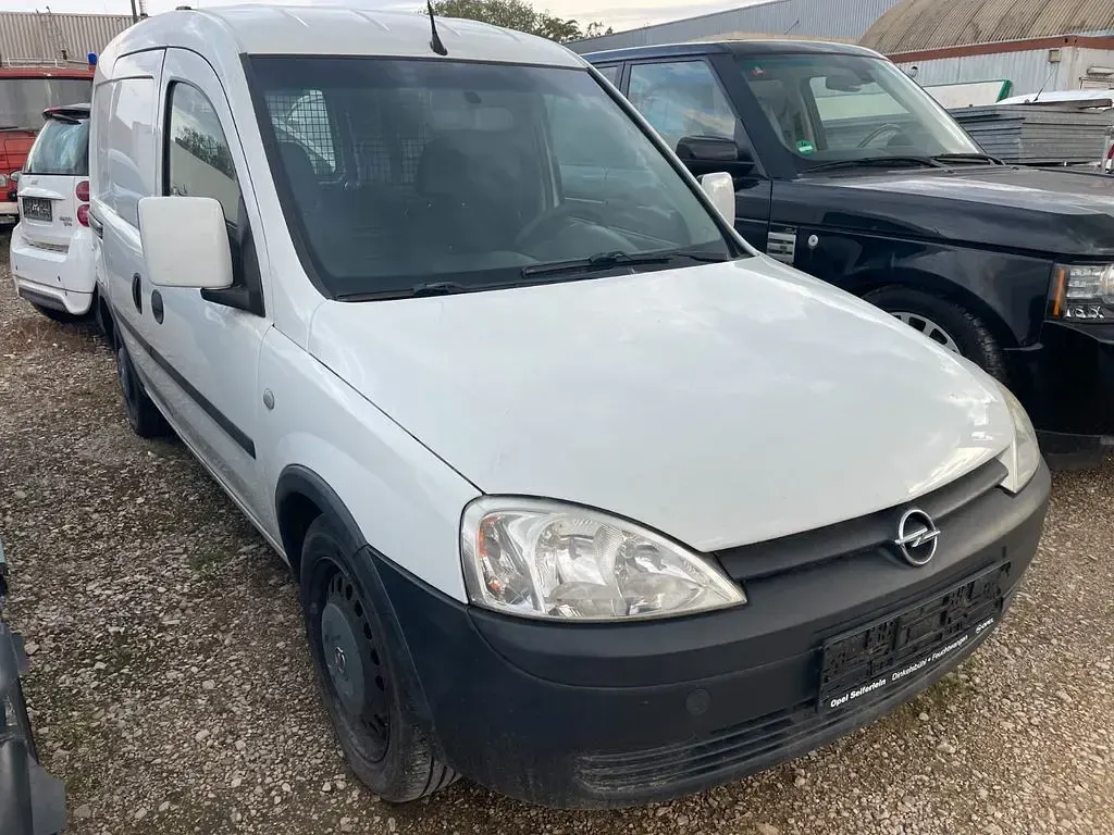 Gebraucht Opel Combo 75 PS (55 kW) 2010 Weiß Van / Kleinbus
