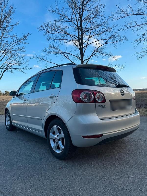 Gebraucht VW Golf VI 80 PS (58 kW) 2010 Silber Kleinwagen