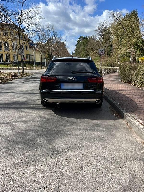 Gebraucht Audi A6 Allroad 218 PS (160 kW) 2017 Schwarz Kombi