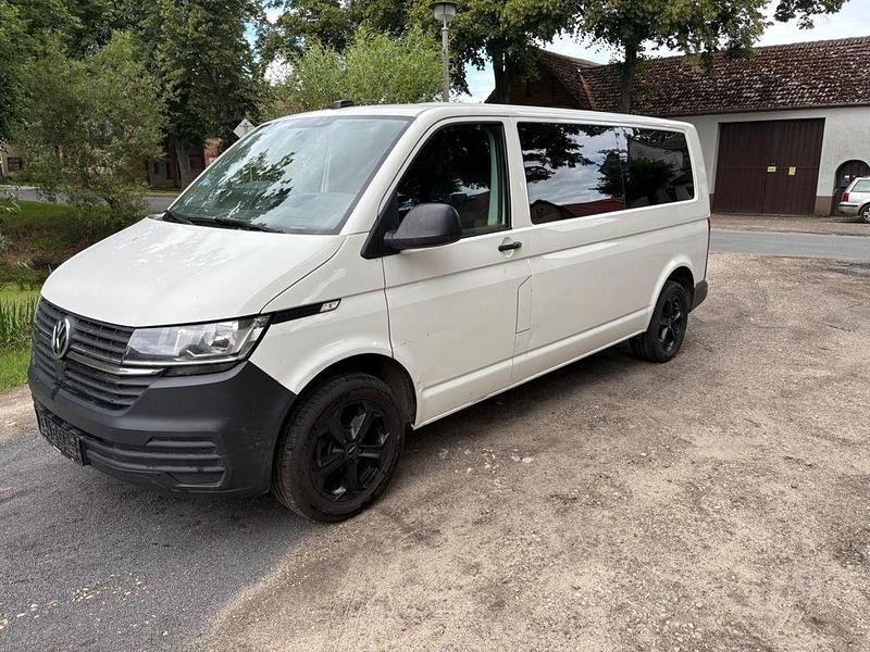Weiß Gebraucht 2020 VW Caravelle Van / Kleinbus | 15.990 € - Bild 1/4