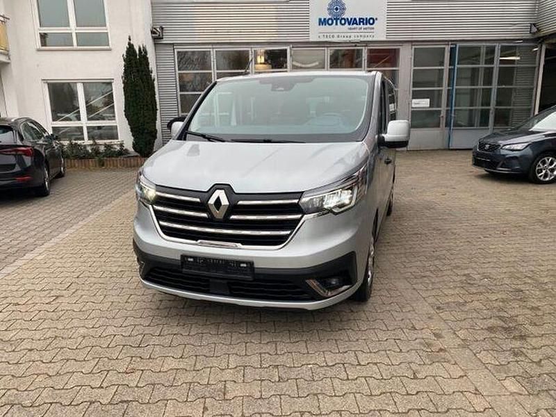 Silber Gebraucht 2021 Renault Trafic Life Van / Kleinbus | 22.999 € (Teuer) - Bild 1/4