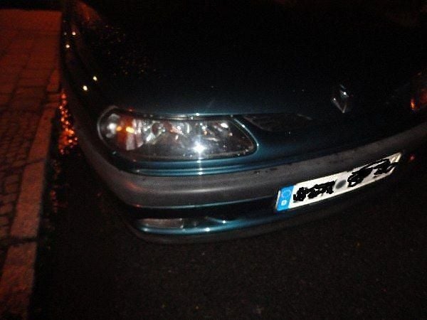 Gebraucht Renault Laguna 90 PS (66 kW) 1998 Grün metallic