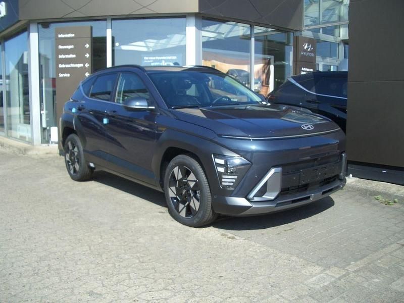 Denim blue Neu 2025 Hyundai Kona Prime SUV | 29.490 € (Fairer Preis) - Bild 1/4