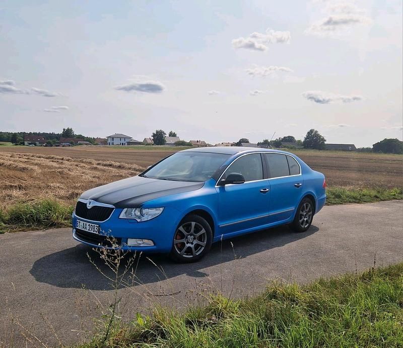 Schwarz Gebraucht 2008 Skoda Superb Limousine | 5.000 € (Guter Preis) - Bild 1/4