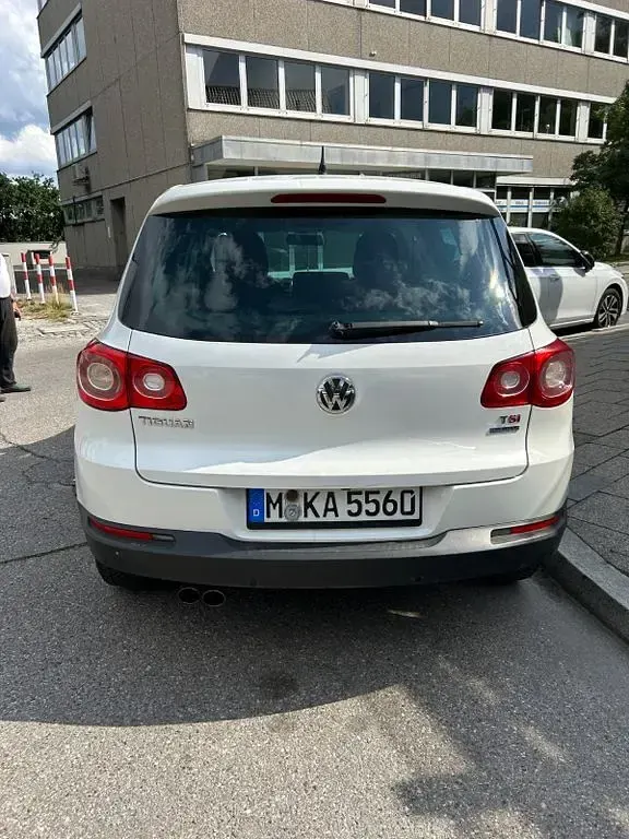 Gebraucht VW Tiguan Trendline 150 PS (110 kW) 2009 Weiß SUV