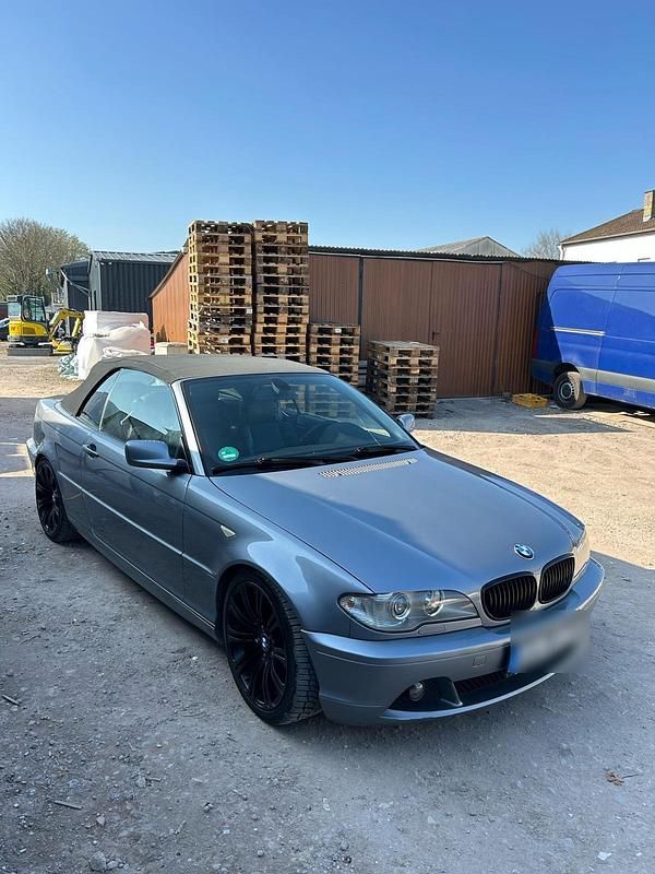 Grau Gebraucht 2006 BMW 320 Cabriolet Cabrio | 6.900 € (Fairer Preis) - Bild 1/4