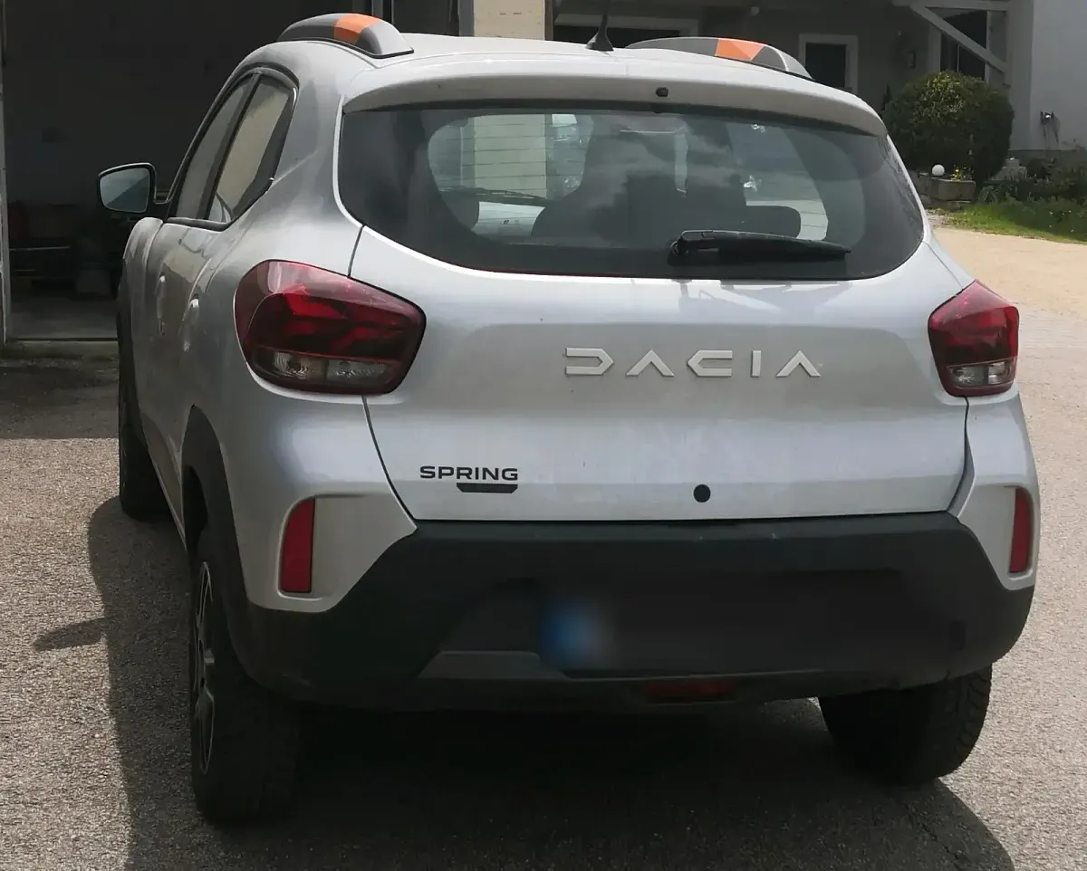 Gebraucht Dacia Spring Essentiel 33 kW (45 PS) 2022 Silber Kleinwagen