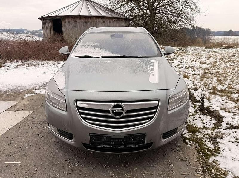 Gebraucht Opel Insignia Edition 220 PS (161 kW) 2010 Grau Kombi