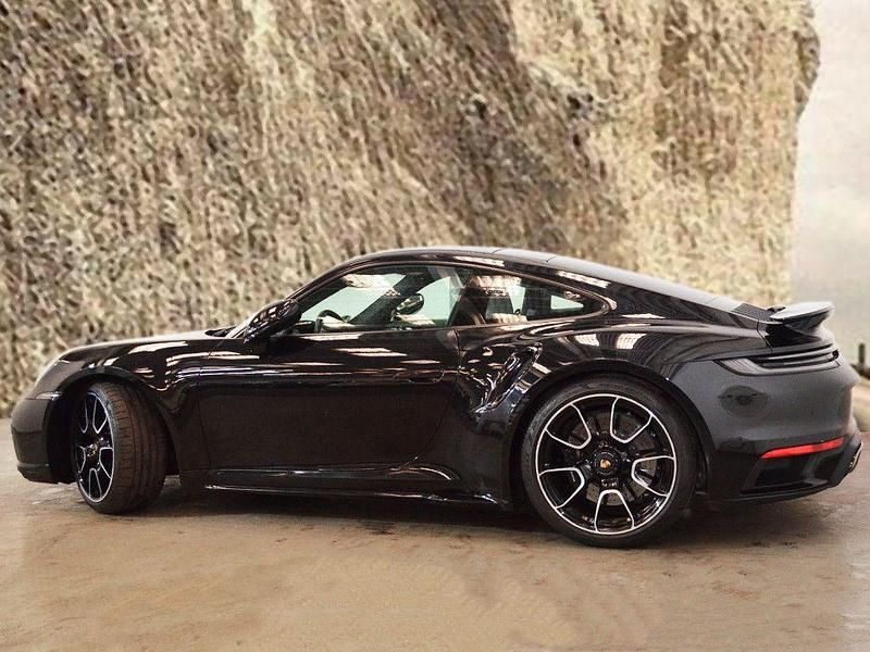 Gebraucht Porsche 992 650 PS (478 kW) 2020 Schwarz Coupé