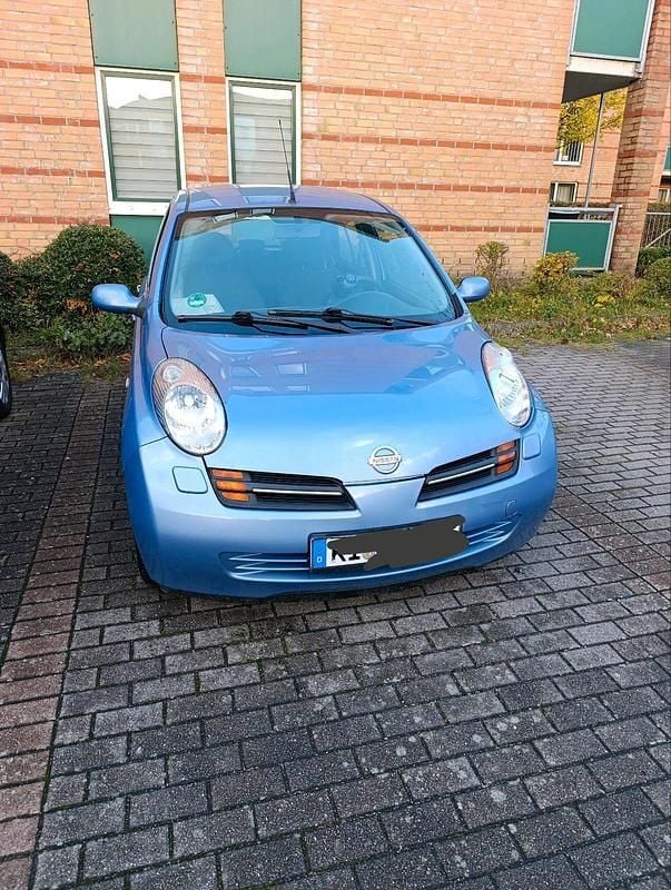 Blau Gebraucht 2003 Nissan Micra Kleinwagen | 450 € - Bild 1/4